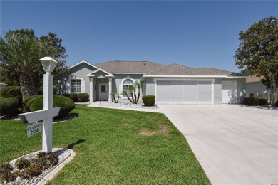 GREAT GOLF COURSE VIEW from this 3BD/2BA house with a golf cart on Ocala Palms Golf and Country Club in Florida - for sale on GolfHomes.com, golf home, golf lot