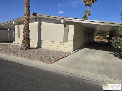 This updated 1972 Silvercrest 2-bed,2-bath 1440 sq ft home plus on Date Palm Country Club in California - for sale on GolfHomes.com, golf home, golf lot