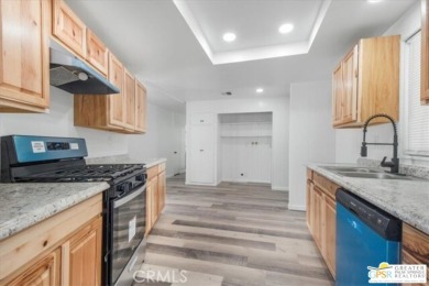 This updated 1972 Silvercrest 2-bed,2-bath 1440 sq ft home plus on Date Palm Country Club in California - for sale on GolfHomes.com, golf home, golf lot