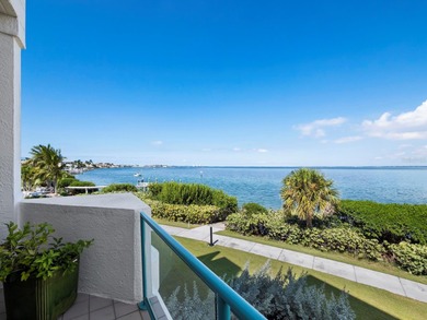 Perfectly positioned on Sarasota Bay at the southern end of on Links on Longboat Golf Club in Florida - for sale on GolfHomes.com, golf home, golf lot