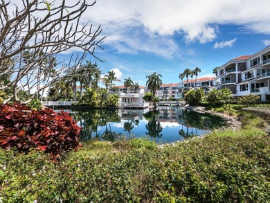 Perfectly positioned on Sarasota Bay at the southern end of on Links on Longboat Golf Club in Florida - for sale on GolfHomes.com, golf home, golf lot