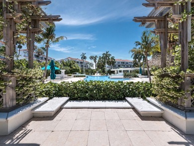 Perfectly positioned on Sarasota Bay at the southern end of on Links on Longboat Golf Club in Florida - for sale on GolfHomes.com, golf home, golf lot