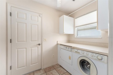 Take a close look at this VALUE-PRICED, OLEANDER Designer in the on The Links of Spruce Creek in Florida - for sale on GolfHomes.com, golf home, golf lot
