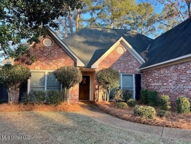 NEW 3/2 LISTING IN BAY POINTE!! Welcome to this beautiful golf on Bay Pointe Golf and Resort in Mississippi - for sale on GolfHomes.com, golf home, golf lot