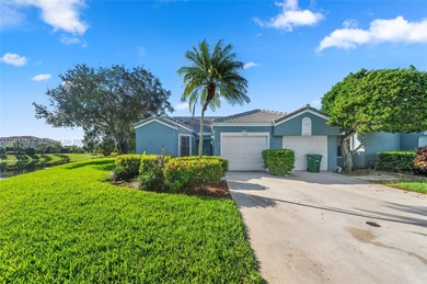 This beautiful 2-bedroom, 2-bath townhome features vaulted on Woodmont Country Club in Florida - for sale on GolfHomes.com, golf home, golf lot
