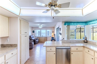 This beautifully maintained 2-bedroom, 2-bathroom, 2-car garage on Timber Pines Golf Course in Florida - for sale on GolfHomes.com, golf home, golf lot