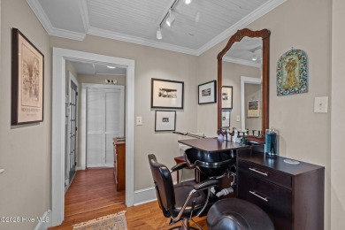 Charming Cottage in the Heart of Beaufort! Welcome home to this on North River Club in North Carolina - for sale on GolfHomes.com, golf home, golf lot