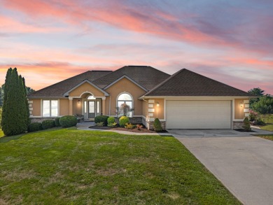 Stunning 3 Bed / 2 Bath Home in Sought-After Twin Lakes on Somerset Country Club in Kentucky - for sale on GolfHomes.com, golf home, golf lot