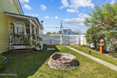 Charming Cottage in the Heart of Beaufort! Welcome home to this on North River Club in North Carolina - for sale on GolfHomes.com, golf home, golf lot