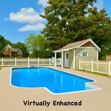 CALLING ALL GOLFERS & POOL LOVERS! Beautiful Home With An on Mt Vernon Municipal Golf Club in Missouri - for sale on GolfHomes.com, golf home, golf lot