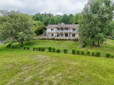 This beautiful, expansive, 4 bedroom, 5.5 bath home with a on Sky Valley Resort and Country Club in Georgia - for sale on GolfHomes.com, golf home, golf lot