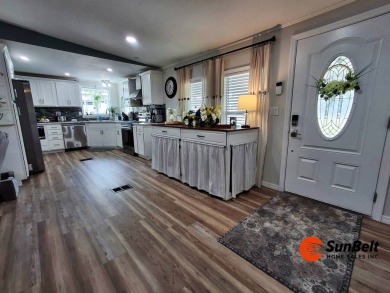 Fully Remodeled 3BR/2BA | 1,352 Sq. Ft. | Modern Upgrades on Rolling Greens Executive Golf Community in Florida - for sale on GolfHomes.com, golf home, golf lot