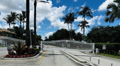 Closing cost contribution! Great opportunity to own a 2bd/2 on Falls Golf Club of Palm Beach in Florida - for sale on GolfHomes.com, golf home, golf lot