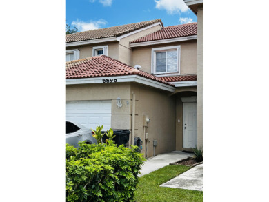 Closing cost contribution! Great opportunity to own a 2bd/2 on Falls Golf Club of Palm Beach in Florida - for sale on GolfHomes.com, golf home, golf lot