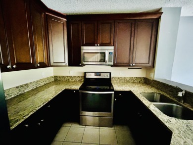 Closing cost contribution! Great opportunity to own a 2bd/2 on Falls Golf Club of Palm Beach in Florida - for sale on GolfHomes.com, golf home, golf lot