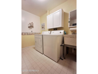 Welcome to 194A Laurel Drive in peaceful Whiting, NJ! This clean on Keswick Village Golf Course in New Jersey - for sale on GolfHomes.com, golf home, golf lot