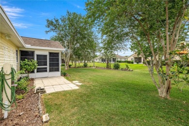 Discover Carefree Living in Beautiful Ocala Palms Golf & Country on Ocala Palms Golf and Country Club in Florida - for sale on GolfHomes.com, golf home, golf lot