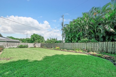 GORGEOUS 2/2/2 HOME! NO HOA! AMAZING LOCATION in sought after on The Saints At Port St Lucie Golf Course in Florida - for sale on GolfHomes.com, golf home, golf lot