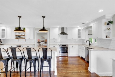 CIRCLE BACK AROUND -- YOU DIDN'T COME TO NASSAU SHORES TO PLAY on Peninsula Golf Club in New York - for sale on GolfHomes.com, golf home, golf lot