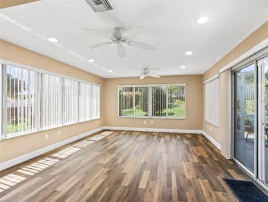 One or more photo(s) has been virtually staged. Charming 3/2 on The Links of Spruce Creek in Florida - for sale on GolfHomes.com, golf home, golf lot