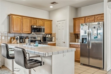 Great, clean, move-in ready 3 bed/2 bath SITE BUILT home in Fort on Desert Lakes Golf Course in Arizona - for sale on GolfHomes.com, golf home, golf lot