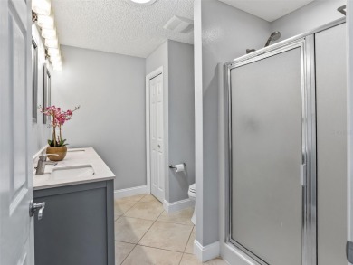 One or more photo(s) has been virtually staged. Charming 3/2 on The Links of Spruce Creek in Florida - for sale on GolfHomes.com, golf home, golf lot