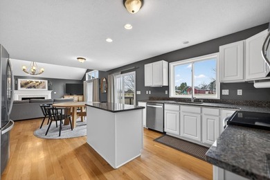 Extremely well maintained and updated 2-story home with finished on Red Barn Golf Course in Illinois - for sale on GolfHomes.com, golf home, golf lot