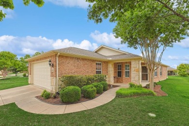 Amazing Gray Myst open floor plan is perfection with 2 living on Frisco Lakes Golf Course in Texas - for sale on GolfHomes.com, golf home, golf lot