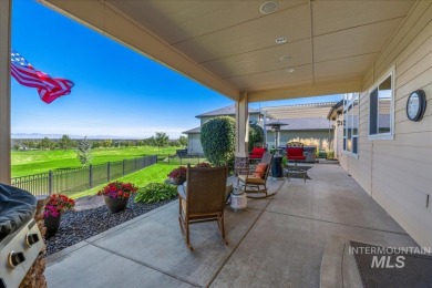 Motivated sellers! This stunning 5-bedroom, 2.5-bathroom custom on Hunters Point Golf Club in Idaho - for sale on GolfHomes.com, golf home, golf lot