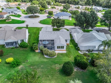 One or more photo(s) has been virtually staged. Charming 3/2 on The Links of Spruce Creek in Florida - for sale on GolfHomes.com, golf home, golf lot