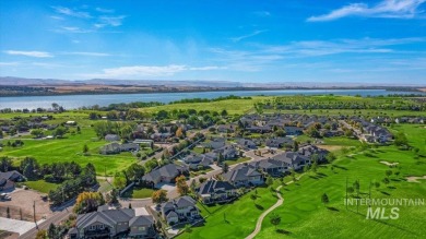 Motivated sellers! This stunning 5-bedroom, 2.5-bathroom custom on Hunters Point Golf Club in Idaho - for sale on GolfHomes.com, golf home, golf lot