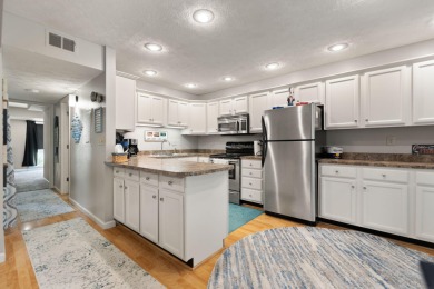 Spacious Upper level 2 bedroom 2 full bath condo located at on Woodson Bend Resort in Kentucky - for sale on GolfHomes.com, golf home, golf lot
