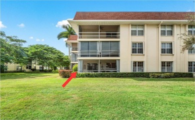 Wonderful First Floor 2 bedroom 2 bath end unit condo with on BallenIsles Golf and Country Club in Florida - for sale on GolfHomes.com, golf home, golf lot