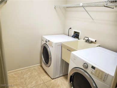 MOTIVATED SELLER! MAKE AN OFFER! This 2-bedroom+den / 2 bath on Myerlee Country Club in Florida - for sale on GolfHomes.com, golf home, golf lot