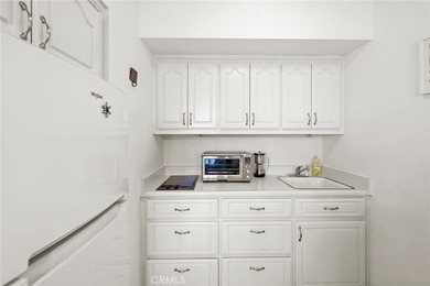 This is a highly sought after *G* floor plan at the Towers, with on Leisure Village Par 3 Golf Course in California - for sale on GolfHomes.com, golf home, golf lot