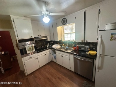 Seller accepting offers thru 8/26/25 Huge Corner lot and plenty on Hyde Park Golf Club in Florida - for sale on GolfHomes.com, golf home, golf lot