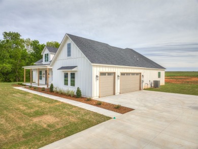 OPEN HOUSE THIS SUNDAY 2-4* Stunning black and white modern on Cedar Valley Golf Club in Oklahoma - for sale on GolfHomes.com, golf home, golf lot