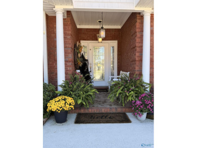 Maintenance free living at its finest! Stunning 3BR/2BA on Blackberry Trail Golf Course in Alabama - for sale on GolfHomes.com, golf home, golf lot