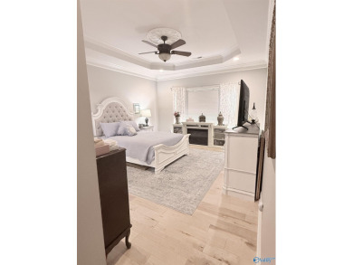 Maintenance free living at its finest! Stunning 3BR/2BA on Blackberry Trail Golf Course in Alabama - for sale on GolfHomes.com, golf home, golf lot