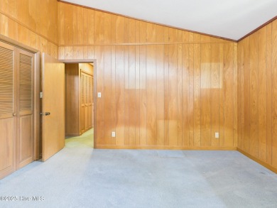 Welcome to an investor's dream! This offering includes a on Whispering Pines Golf Course in North Carolina - for sale on GolfHomes.com, golf home, golf lot