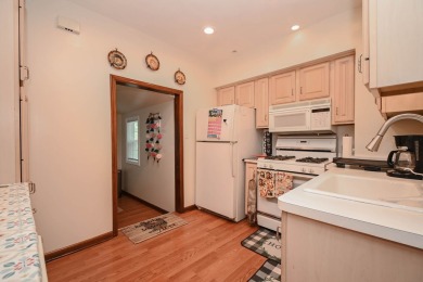 Welcome home to this spacious and uniquely designed custom built on Bonnie Brook Golf Course in Illinois - for sale on GolfHomes.com, golf home, golf lot