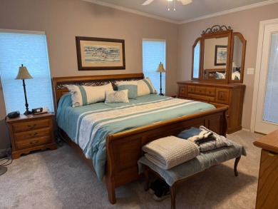 This lovely, 3 bedroom, 2 bath manufactured home is located in on Pine Lakes Country Club in Florida - for sale on GolfHomes.com, golf home, golf lot