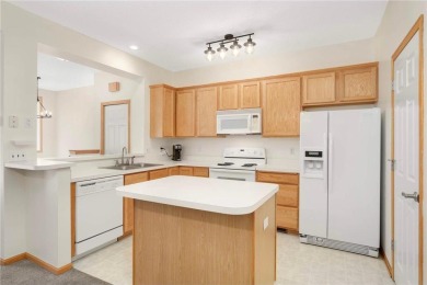 Easy living, right in the heart of Woodbury.
This 2-bed, 2-bath on Eagle Valley Golf Course in Minnesota - for sale on GolfHomes.com, golf home, golf lot