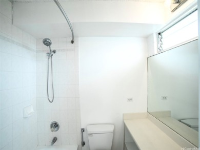 PRICED FOR QUICK SALE!! Panoramic views of Diamond Head, Park on Ala Wai Golf Course in Hawaii - for sale on GolfHomes.com, golf home, golf lot
