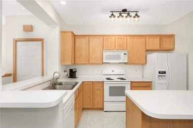 Easy living, right in the heart of Woodbury.
This 2-bed, 2-bath on Eagle Valley Golf Course in Minnesota - for sale on GolfHomes.com, golf home, golf lot
