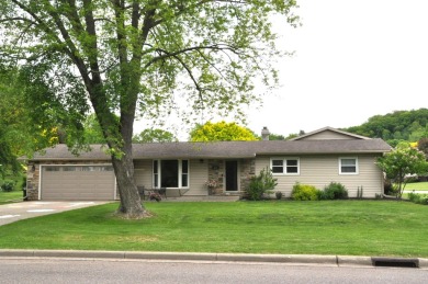 NEW LISTING!!  Welcome to this nicely maintained 4 bedroom, 3 on West Brook Hills Golf Course in Wisconsin - for sale on GolfHomes.com, golf home, golf lot
