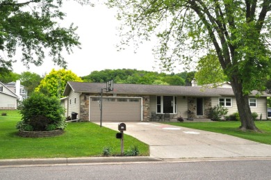 NEW LISTING!!  Welcome to this nicely maintained 4 bedroom, 3 on West Brook Hills Golf Course in Wisconsin - for sale on GolfHomes.com, golf home, golf lot