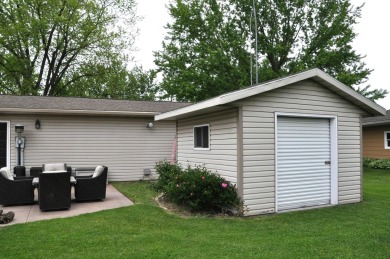 NEW LISTING!!  Welcome to this nicely maintained 4 bedroom, 3 on West Brook Hills Golf Course in Wisconsin - for sale on GolfHomes.com, golf home, golf lot