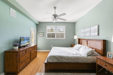 Golfer's paradise with full golf membership included! Enjoy the on  in Florida - for sale on GolfHomes.com, golf home, golf lot