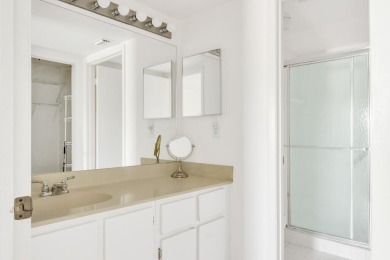 PRICED TO SELL! Enjoy this 2 bedroom lakefront condo with large on Poinciana Golf Club in Florida - for sale on GolfHomes.com, golf home, golf lot